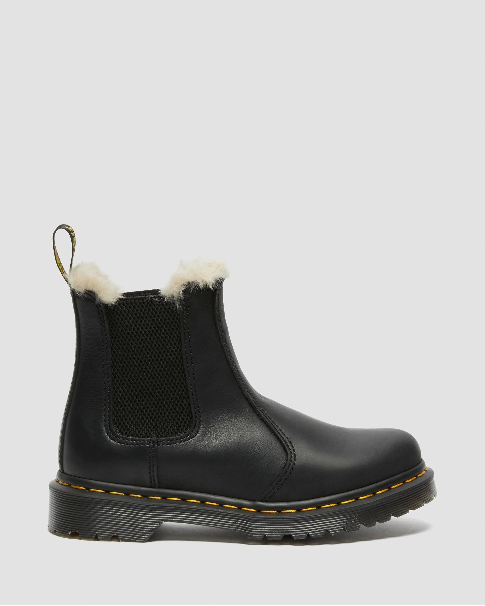 2976 Women's Chelsea boots with faux fur lining Dr. Martens