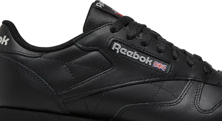 Classic leather 'core black' Reebok sneakers, black