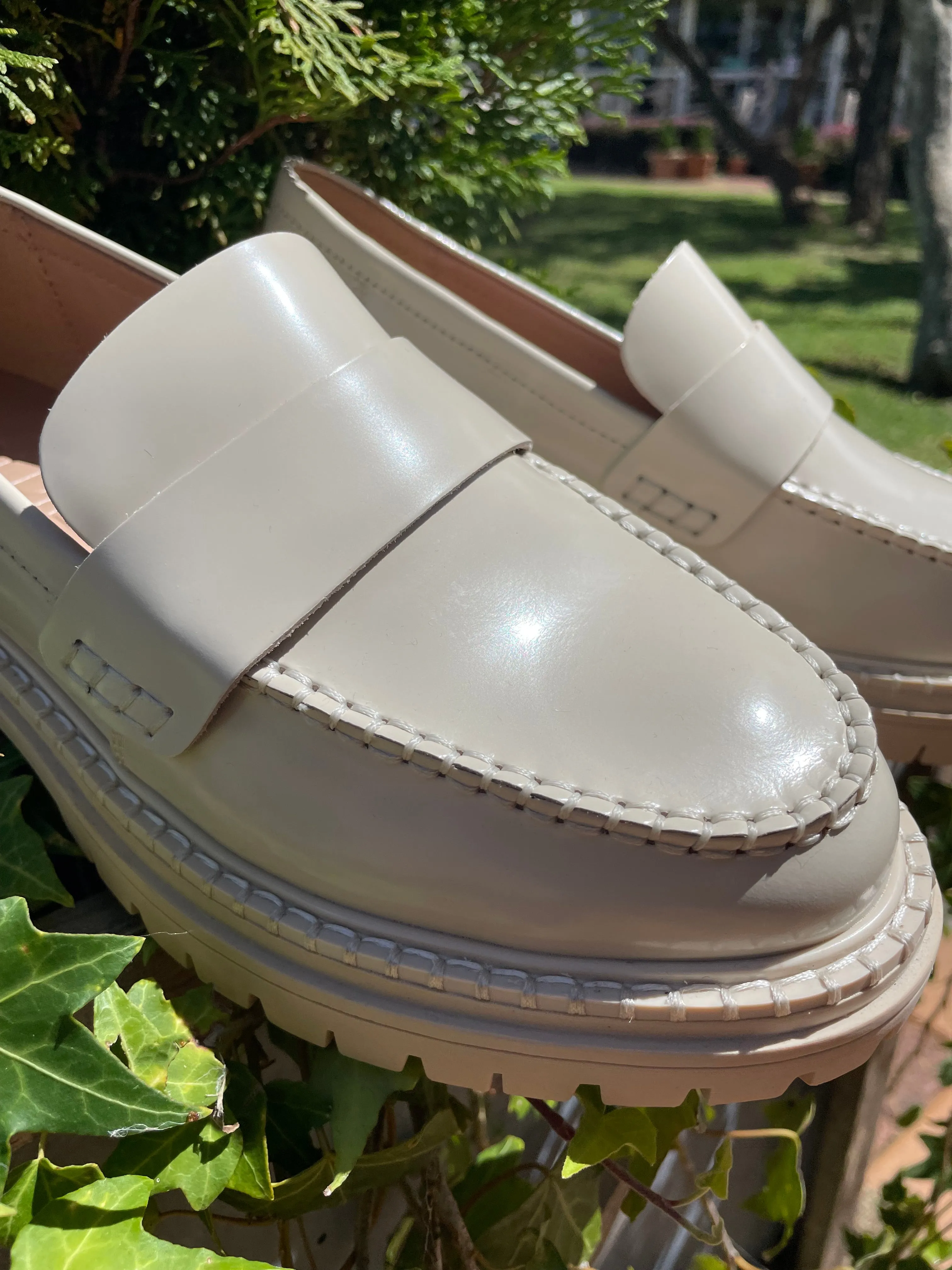 Ophelia Leather Loafer - Ivory