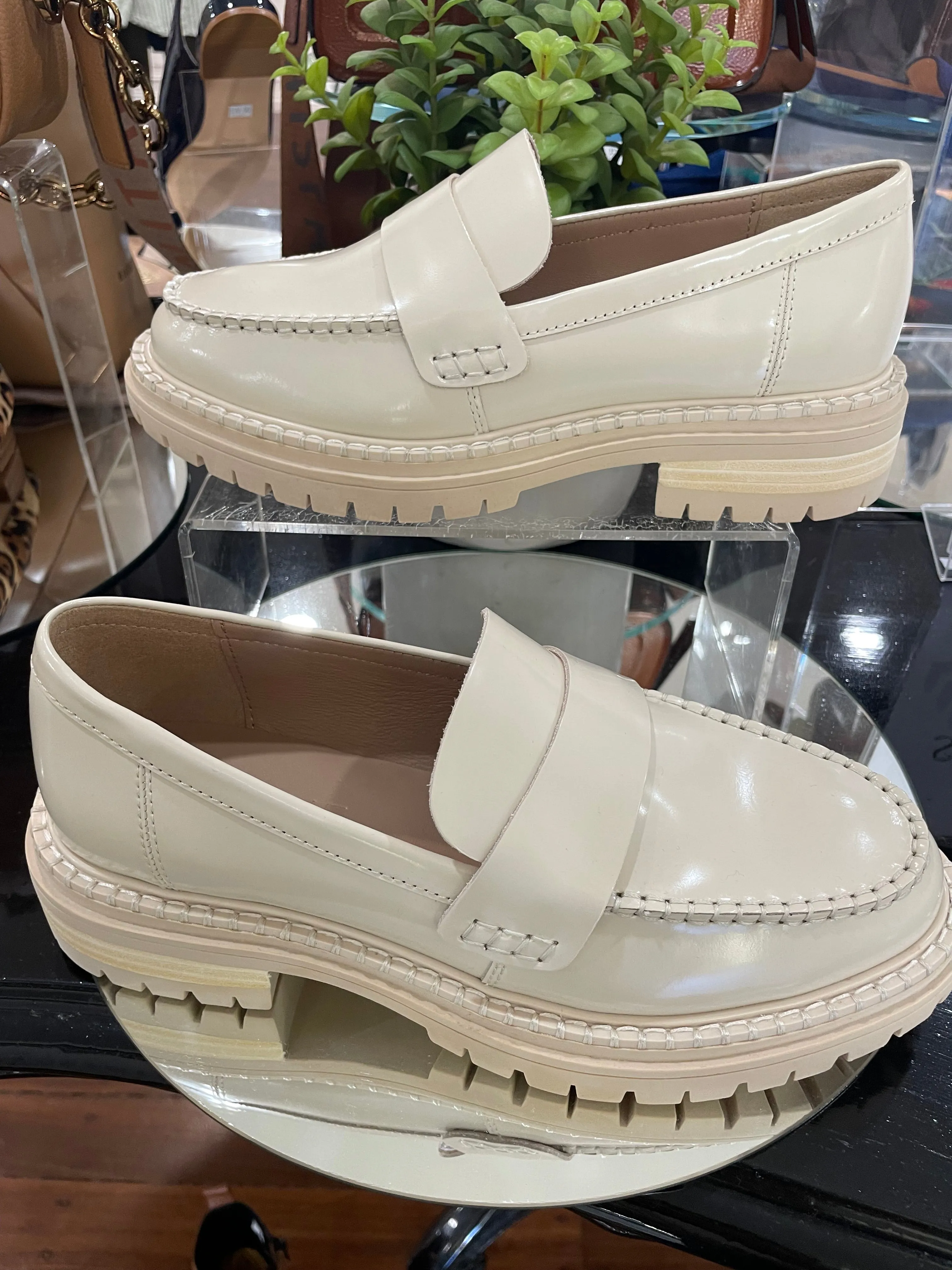 Ophelia Leather Loafer - Ivory